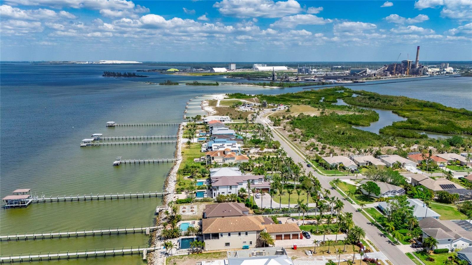 6702 SURFSIDE BLVD, APOLLO BEACH, FL, 33572