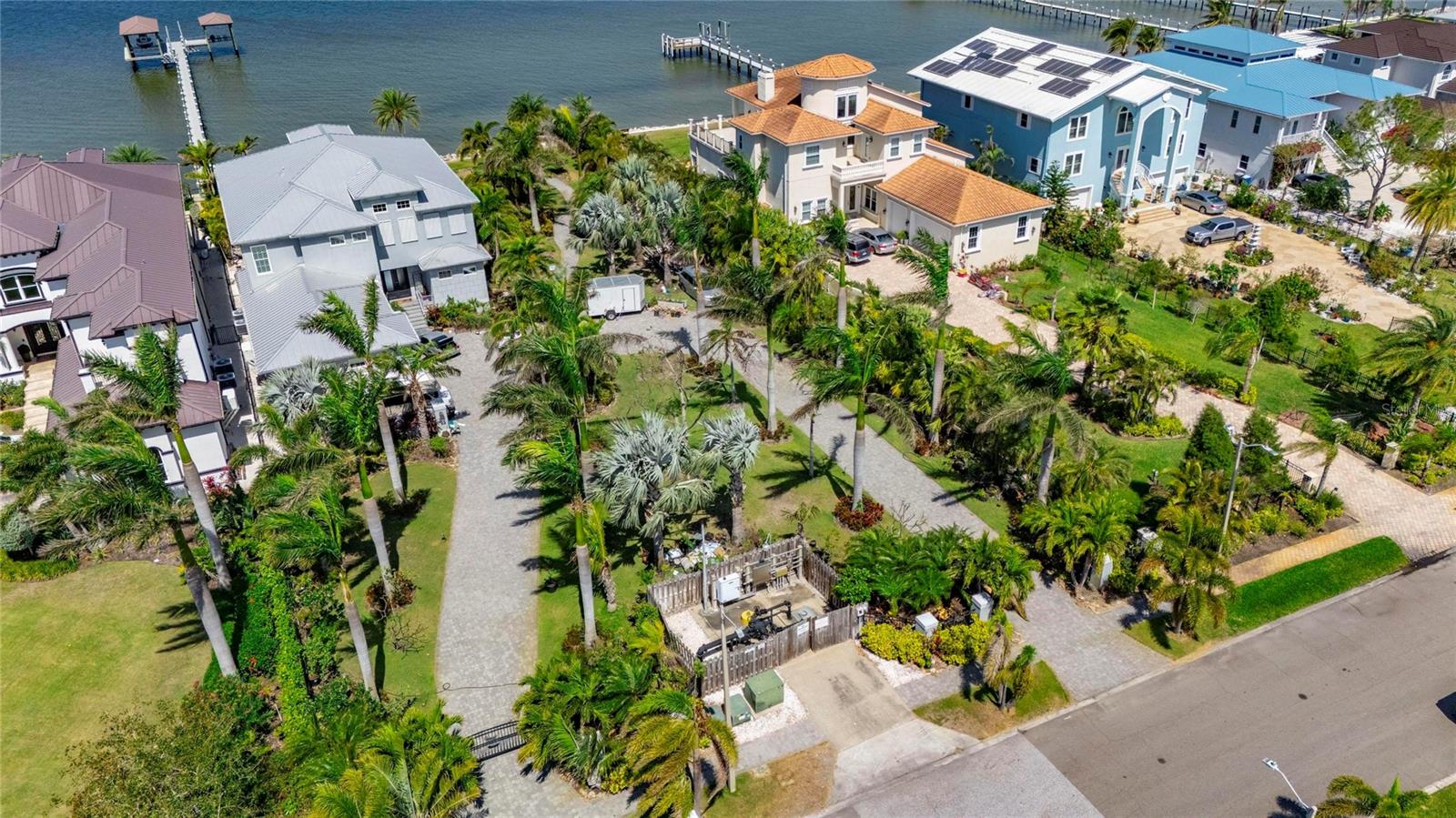 6702 SURFSIDE BLVD, APOLLO BEACH, FL, 33572