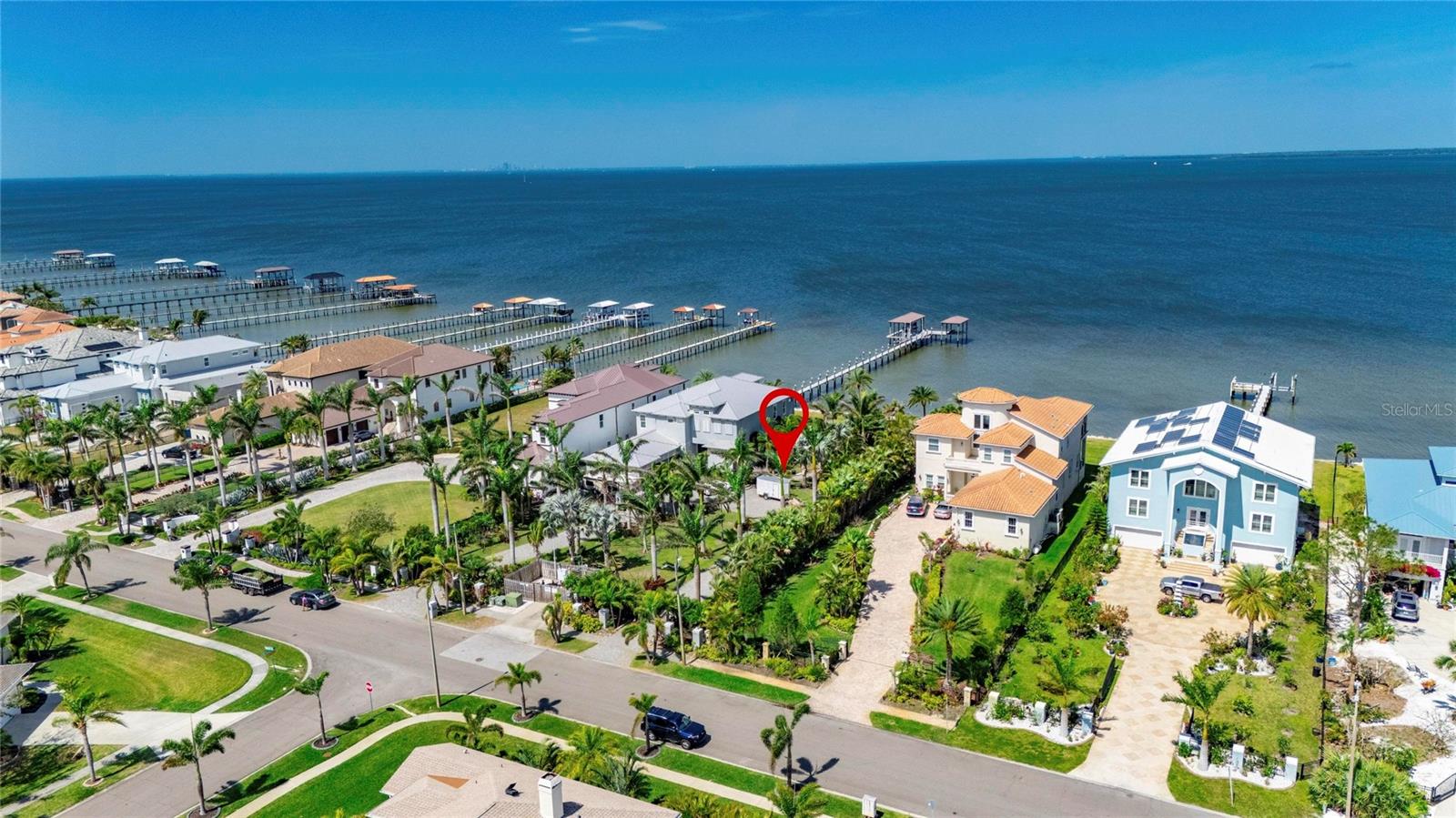 6702 SURFSIDE BLVD, APOLLO BEACH, FL, 33572