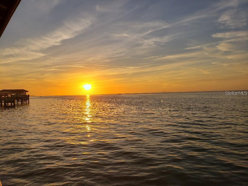 6702 SURFSIDE BLVD, APOLLO BEACH, FL, 33572