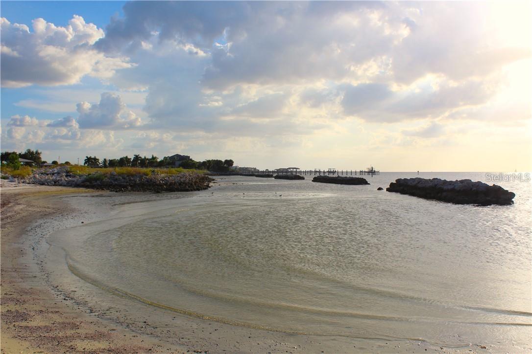 6702 SURFSIDE BLVD, APOLLO BEACH, FL, 33572