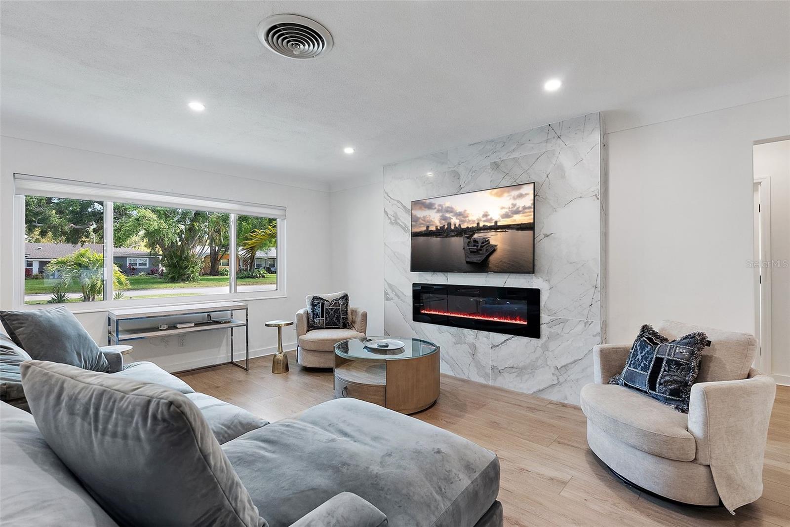 2913 PONCE DE LEON WAY S, ST PETERSBURG, FL, 33712