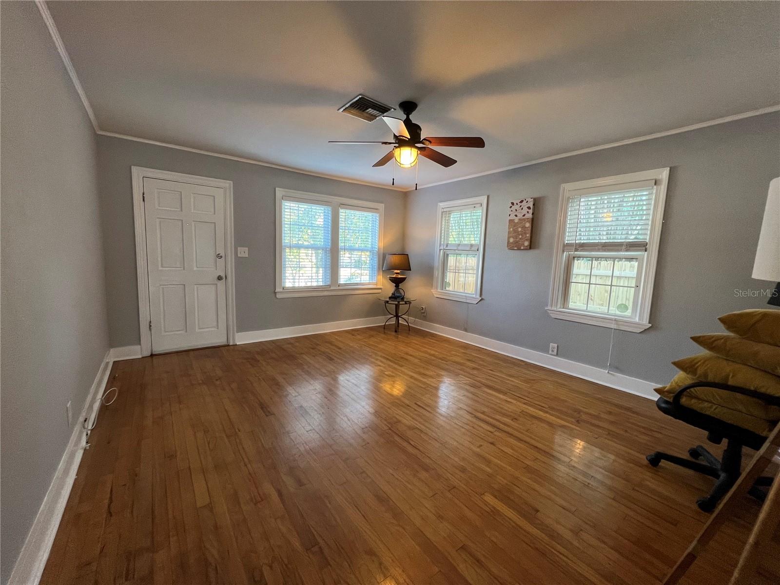 3326 N 10TH ST, ST PETERSBURG, FL, 33704