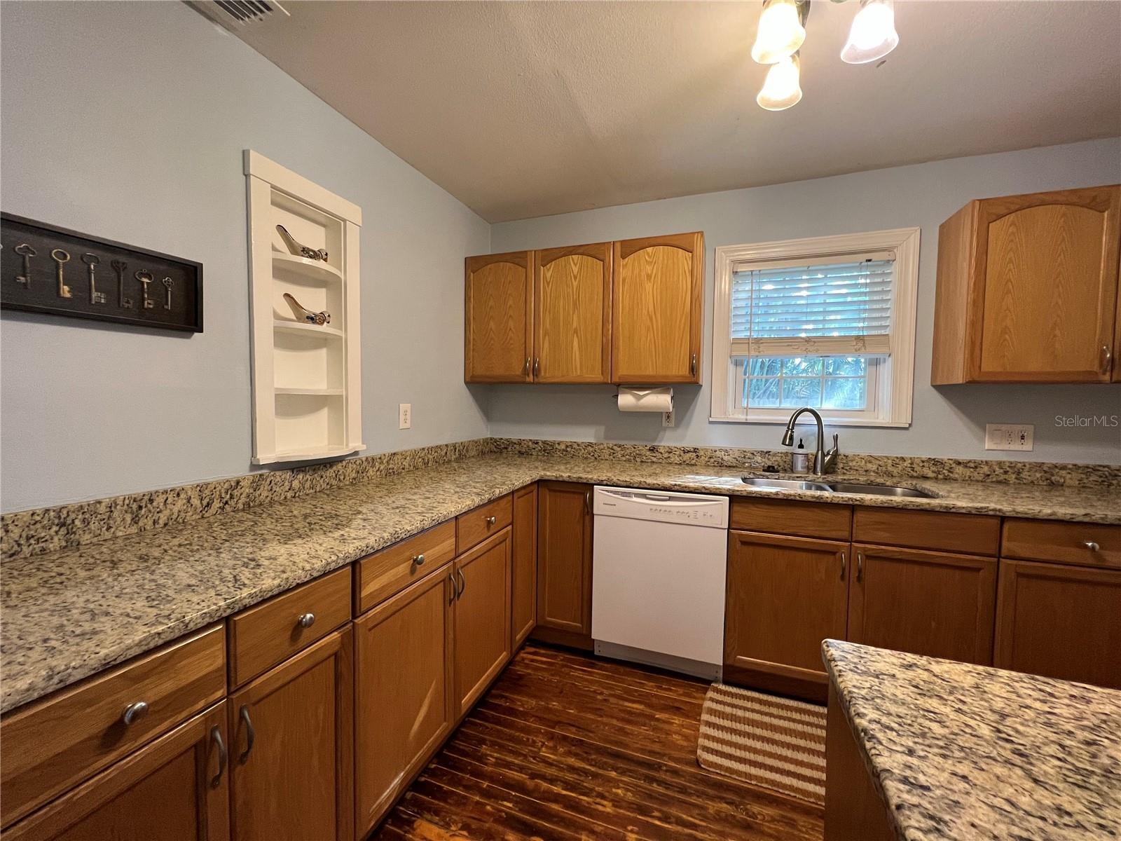 3326 N 10TH ST, ST PETERSBURG, FL, 33704