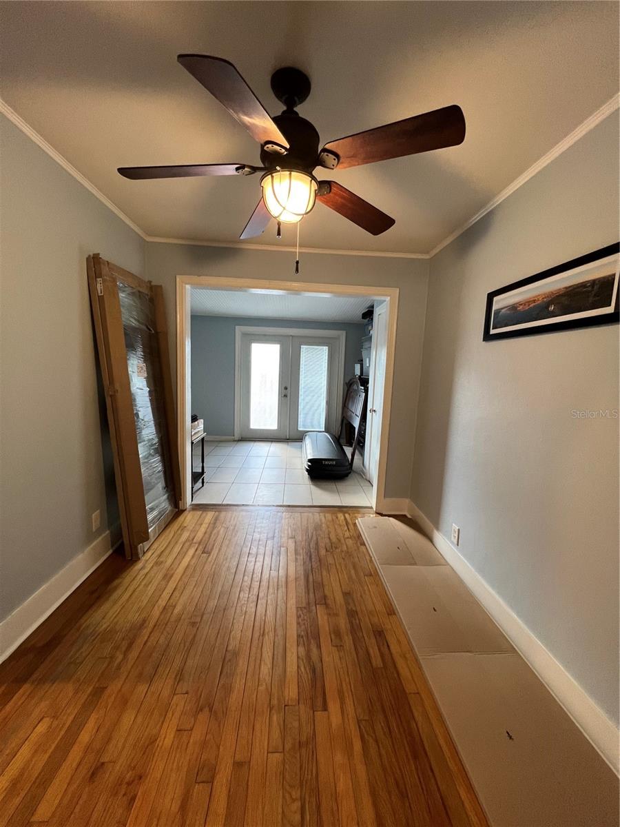 3326 N 10TH ST, ST PETERSBURG, FL, 33704