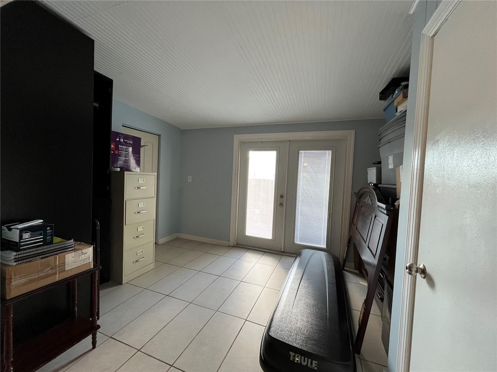 3326 N 10TH ST, ST PETERSBURG, FL, 33704