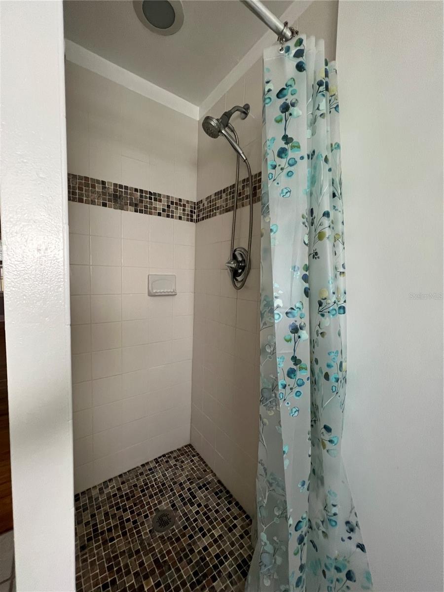 3326 N 10TH ST, ST PETERSBURG, FL, 33704