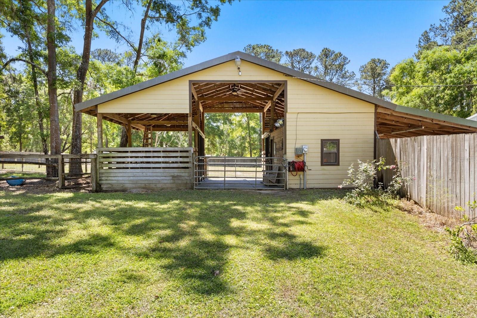 11160 SE 47TH AVE, BELLEVIEW, FL, 34420