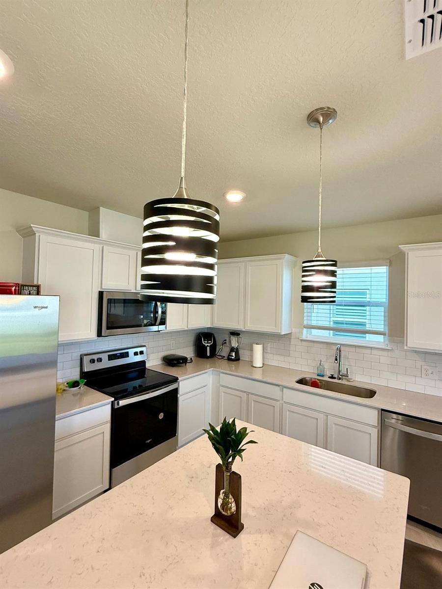 2023 ALLURING LN, DAVENPORT, FL, 33896