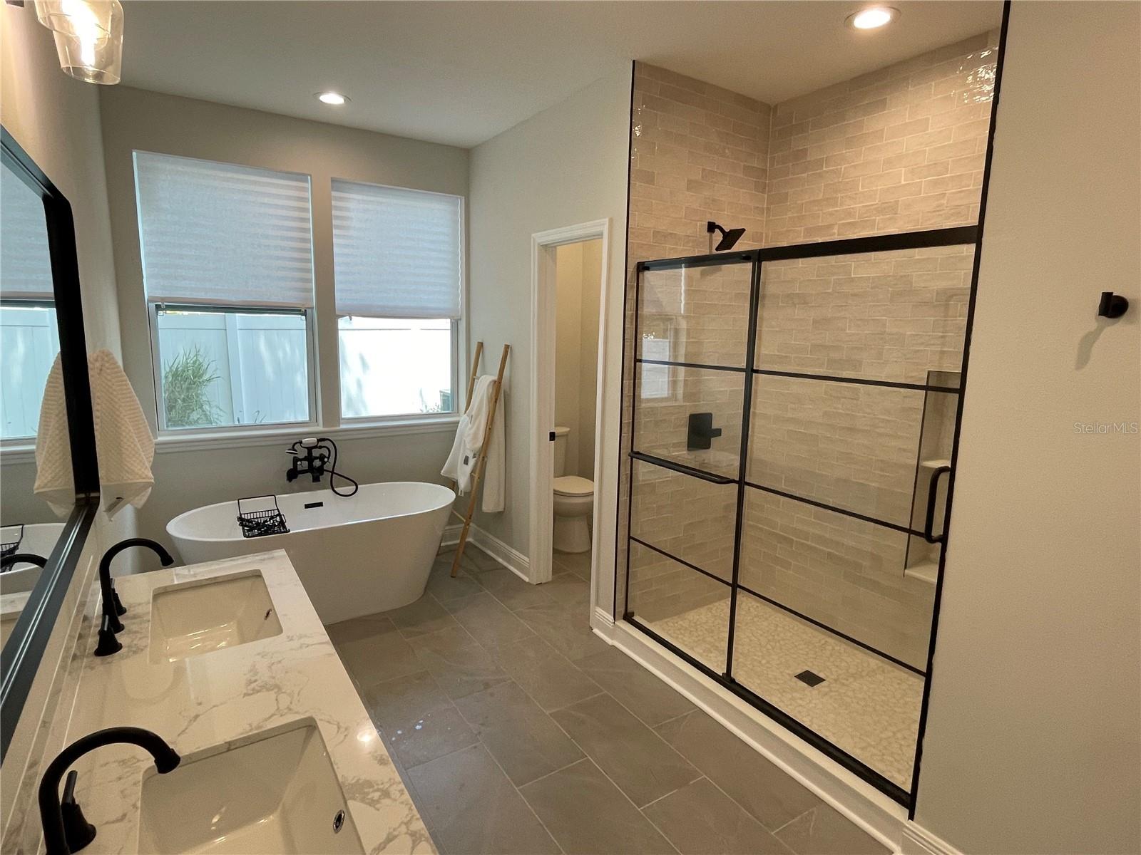 107 E PARK ST, TARPON SPRINGS, FL, 34689