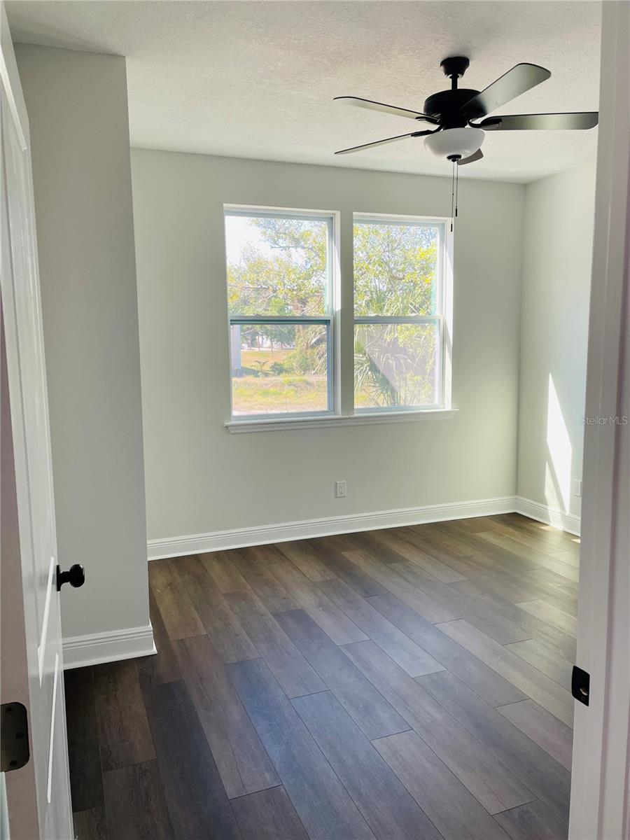 107 E PARK ST, TARPON SPRINGS, FL, 34689