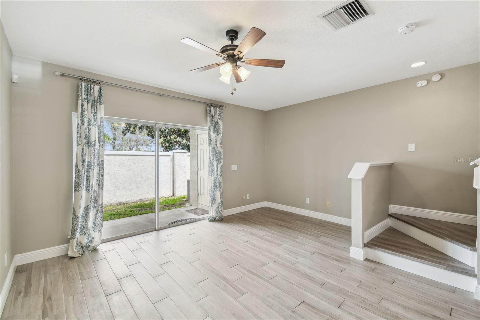 16309 SWAN VIEW CIR, ODESSA, FL, 33556