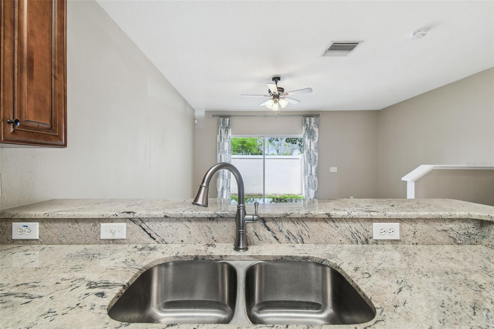 16309 SWAN VIEW CIR, ODESSA, FL, 33556