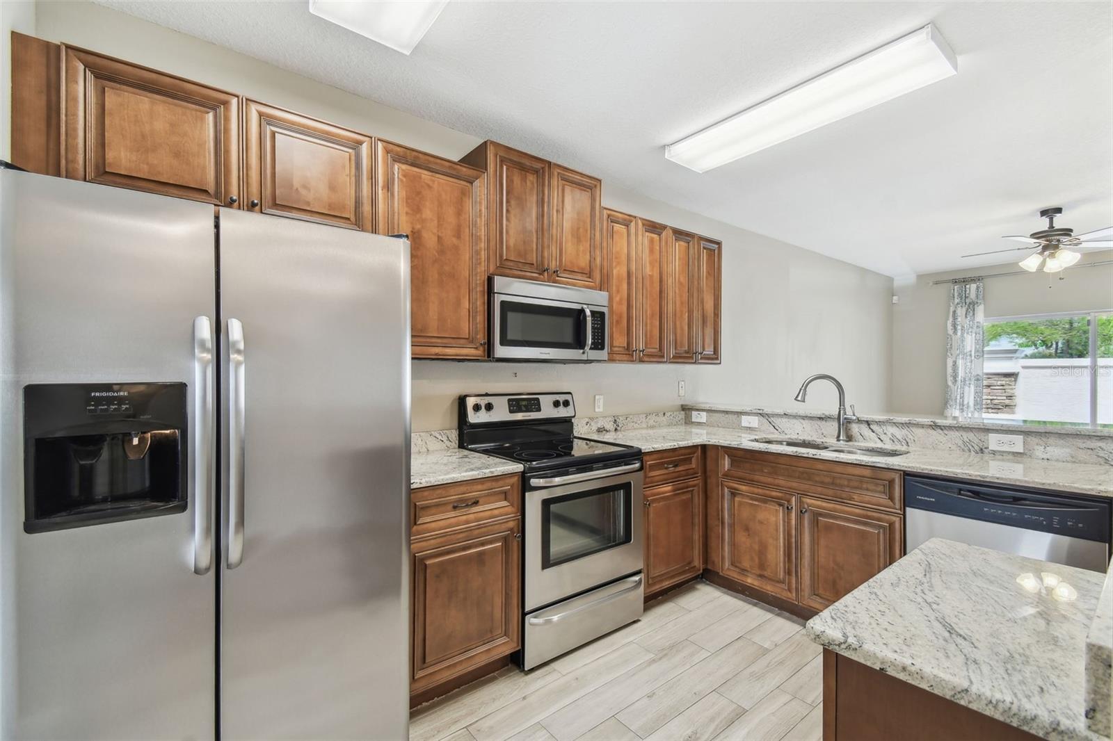 16309 SWAN VIEW CIR, ODESSA, FL, 33556