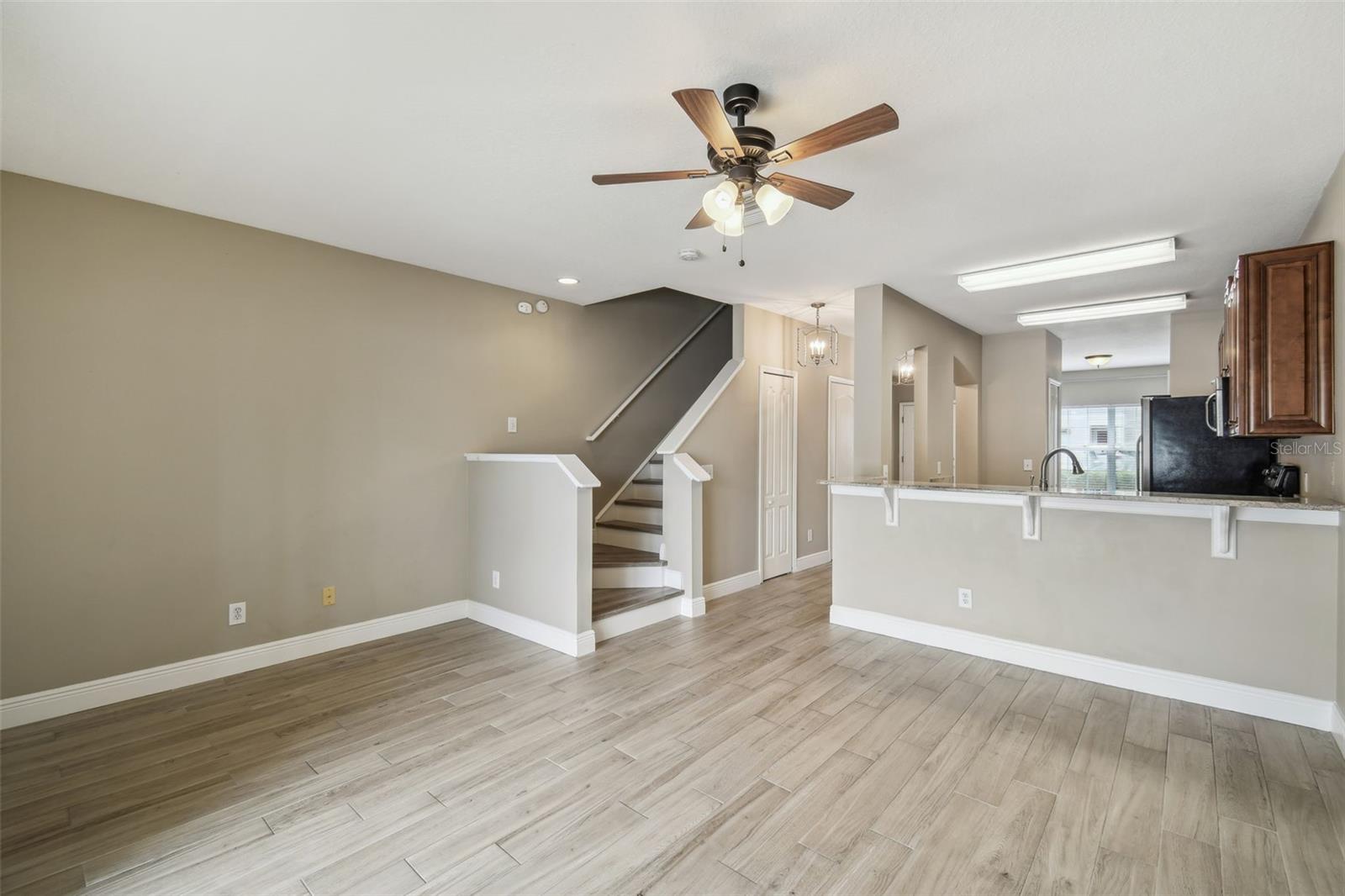 16309 SWAN VIEW CIR, ODESSA, FL, 33556