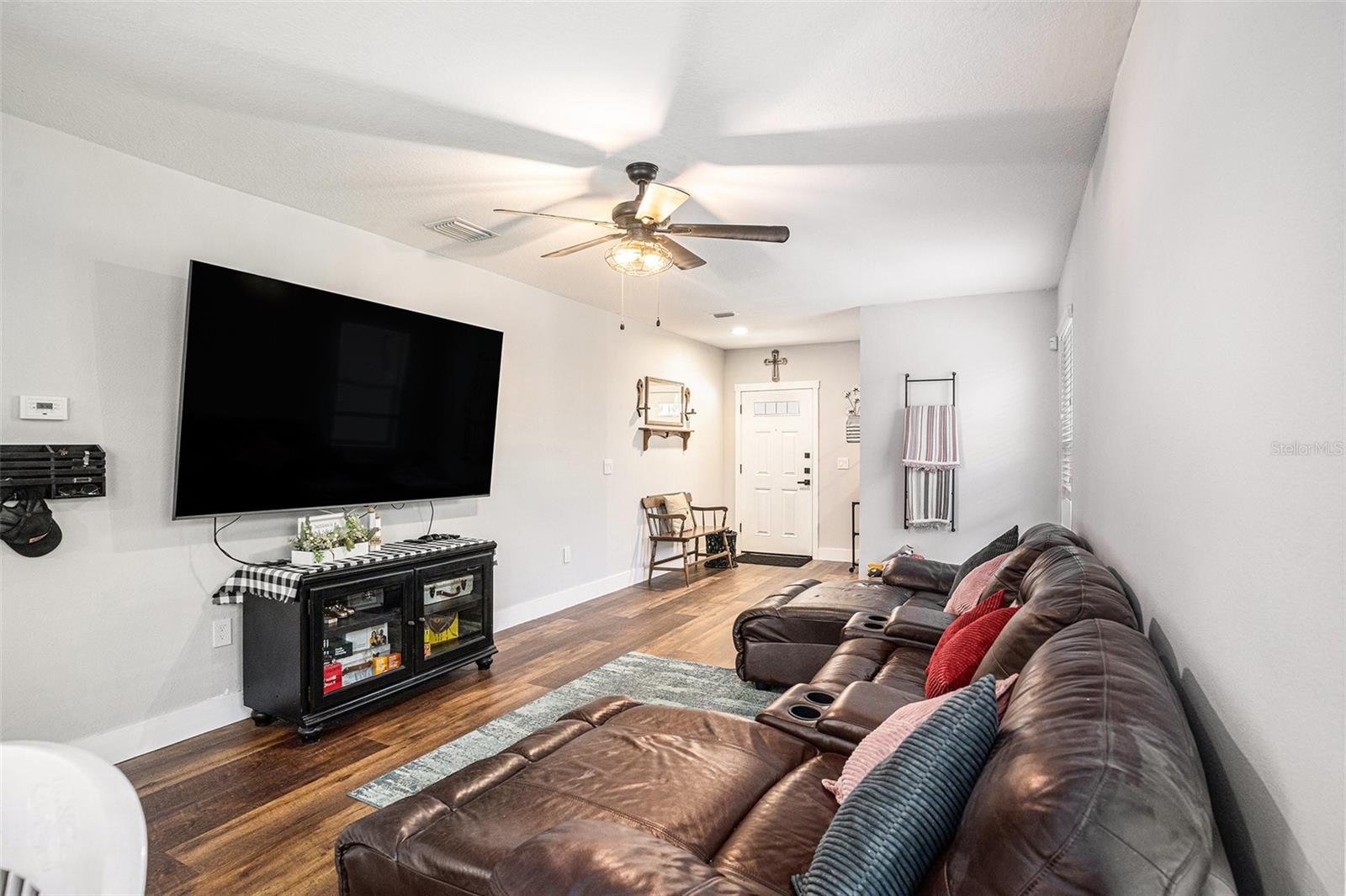 3307 E COMANCHE AVE, TAMPA, FL, 33610