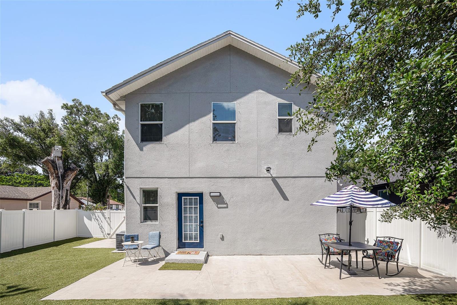 3307 E COMANCHE AVE, TAMPA, FL, 33610