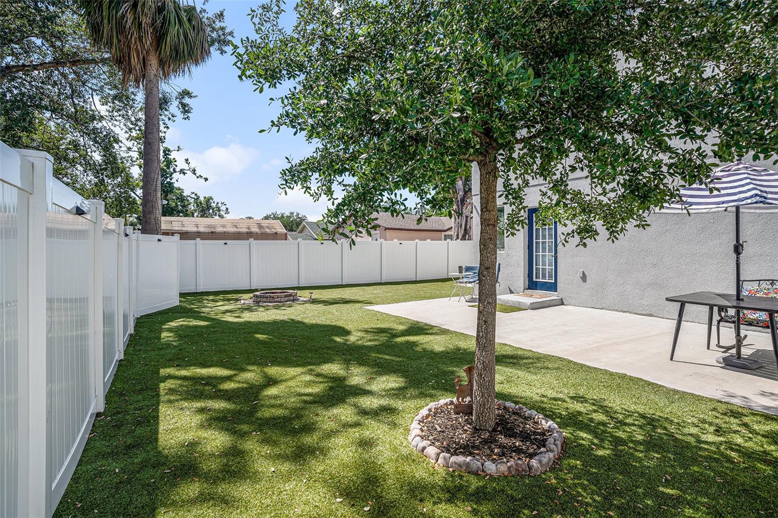 3307 E COMANCHE AVE, TAMPA, FL, 33610