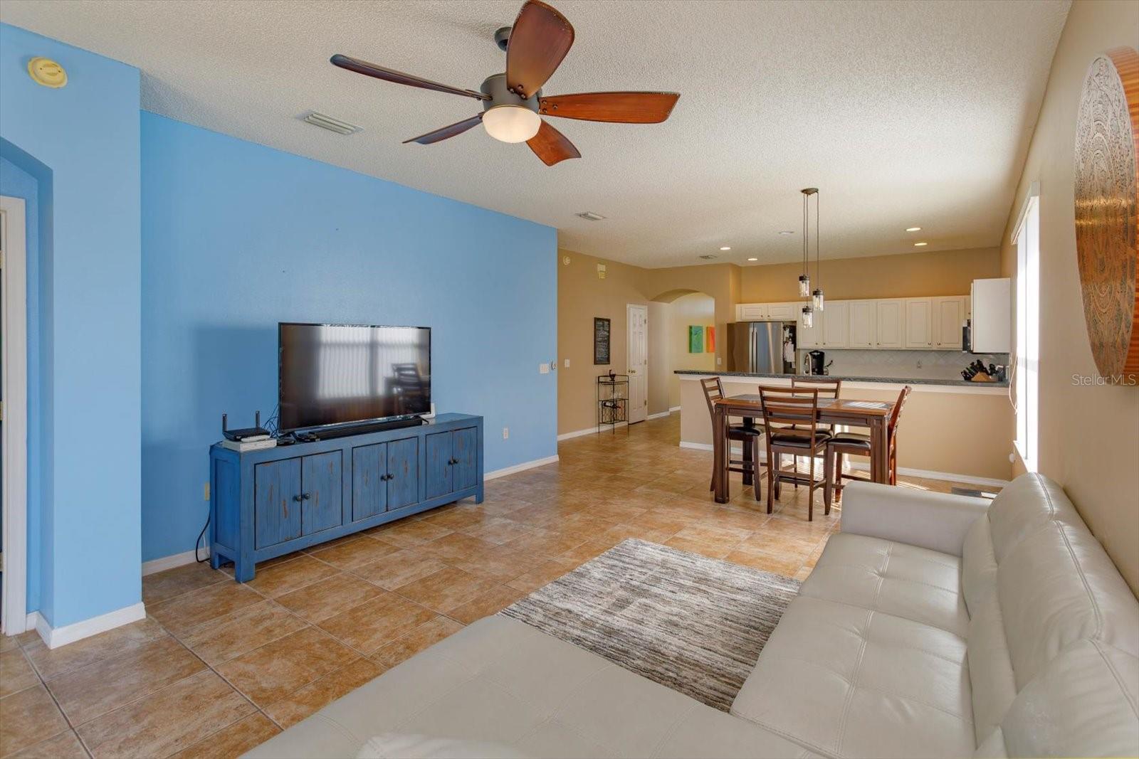 230 BRASSINGTON DR, DEBARY, FL, 32713