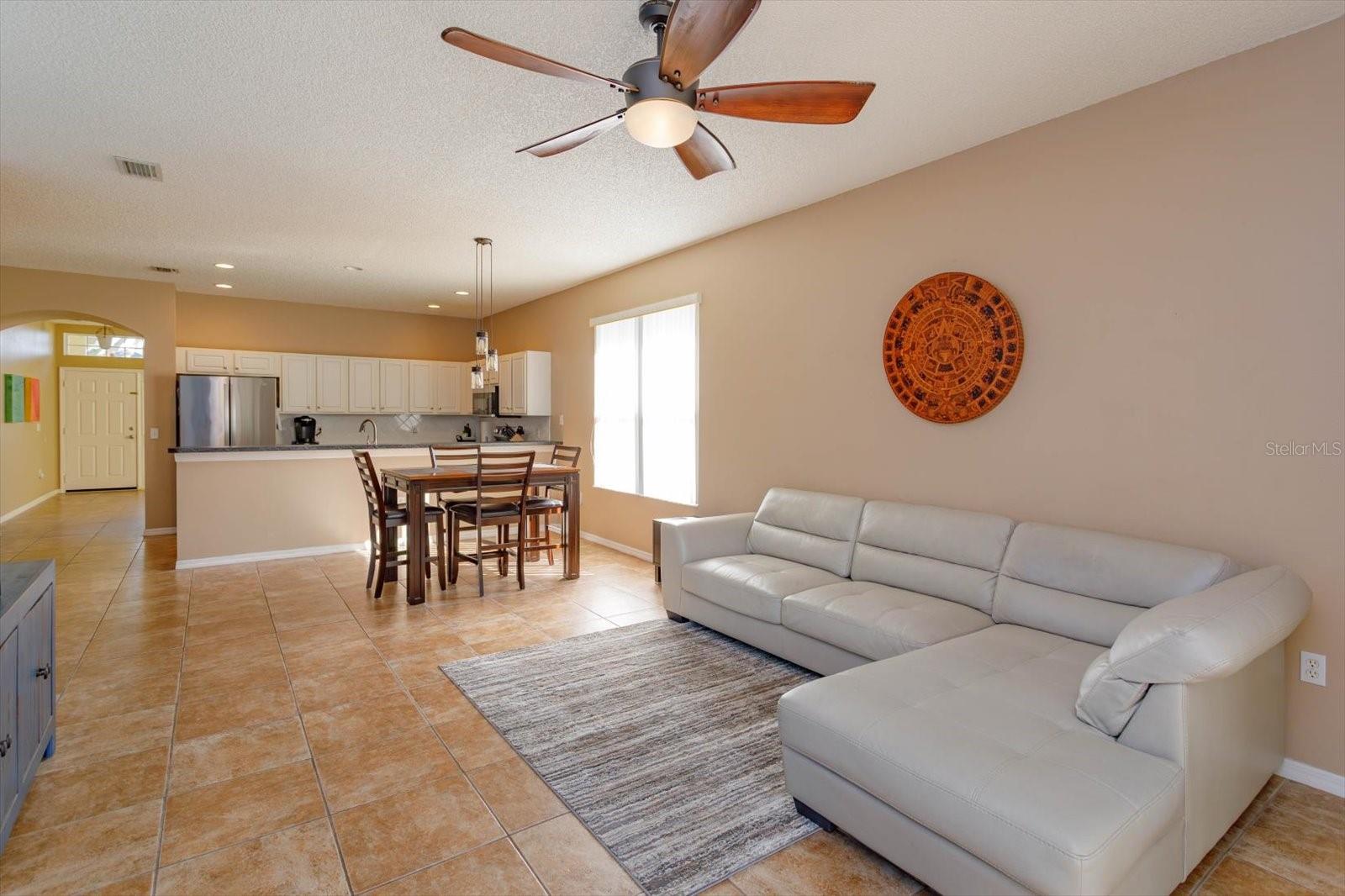 230 BRASSINGTON DR, DEBARY, FL, 32713