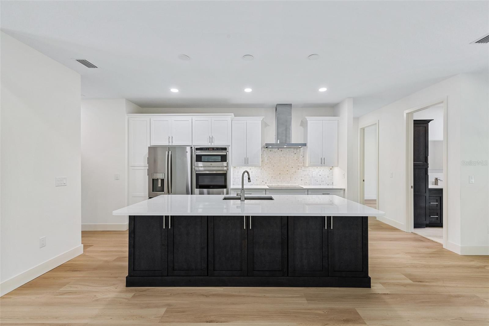1518 ORANGE TREE DR, EDGEWATER, FL, 32132