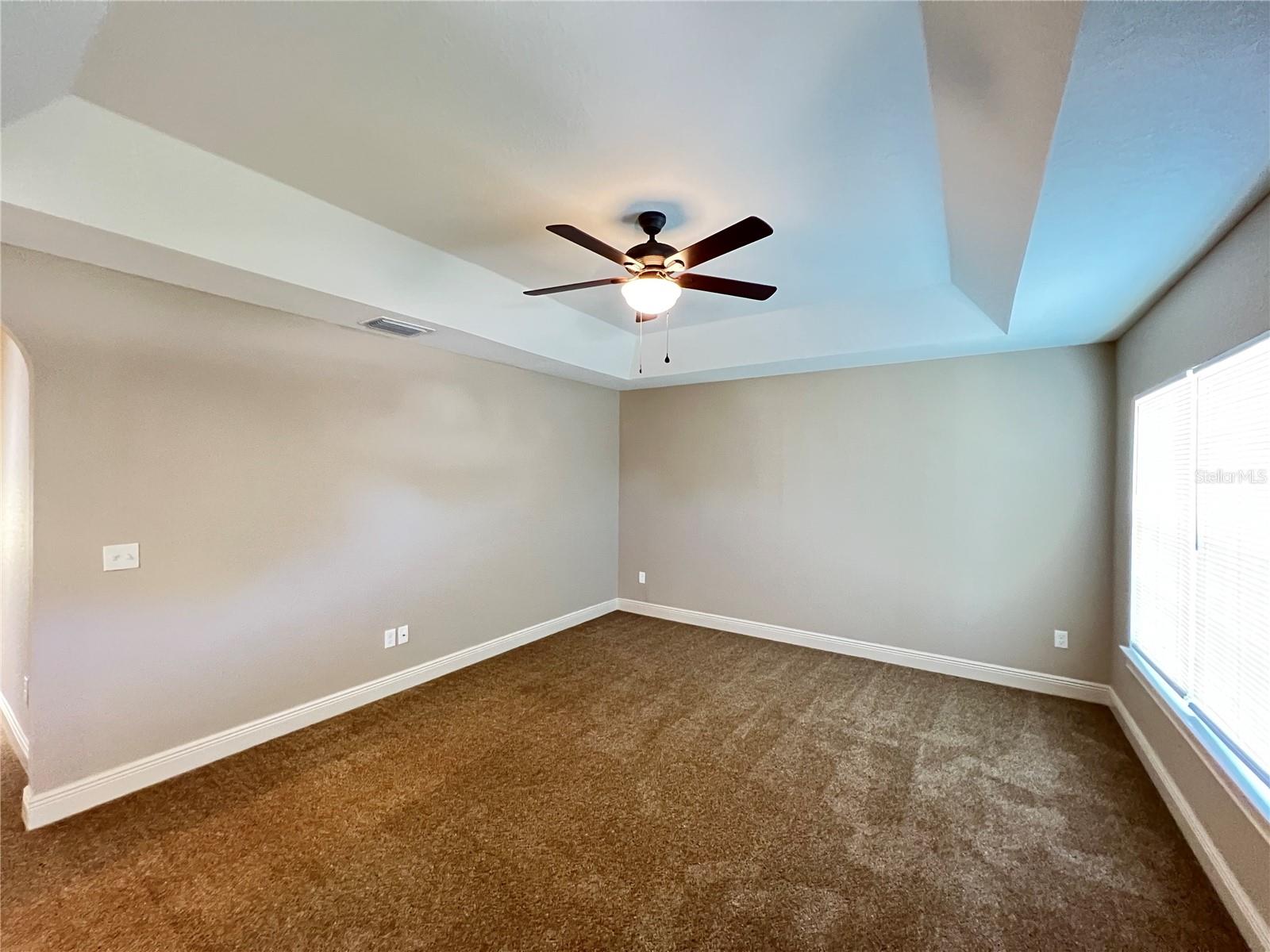 334 MALAUKA LOOP, OCKLAWAHA, FL, 32179