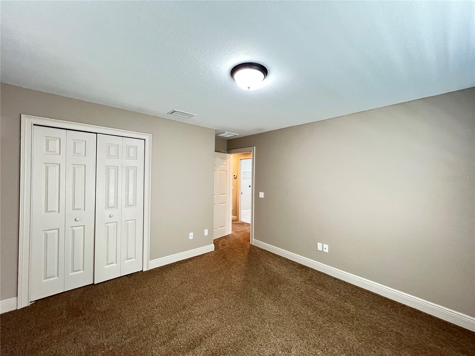 334 MALAUKA LOOP, OCKLAWAHA, FL, 32179