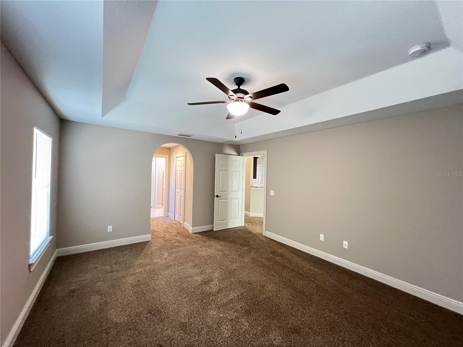 334 MALAUKA LOOP, OCKLAWAHA, FL, 32179