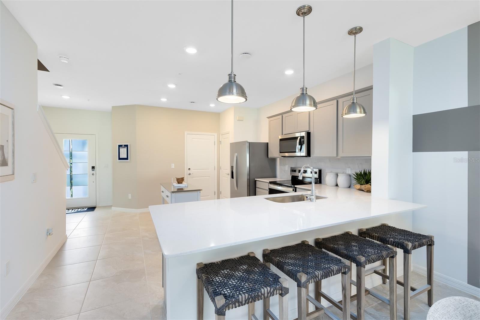 3332 PONDSIDE WAY, SANFORD, FL, 32773