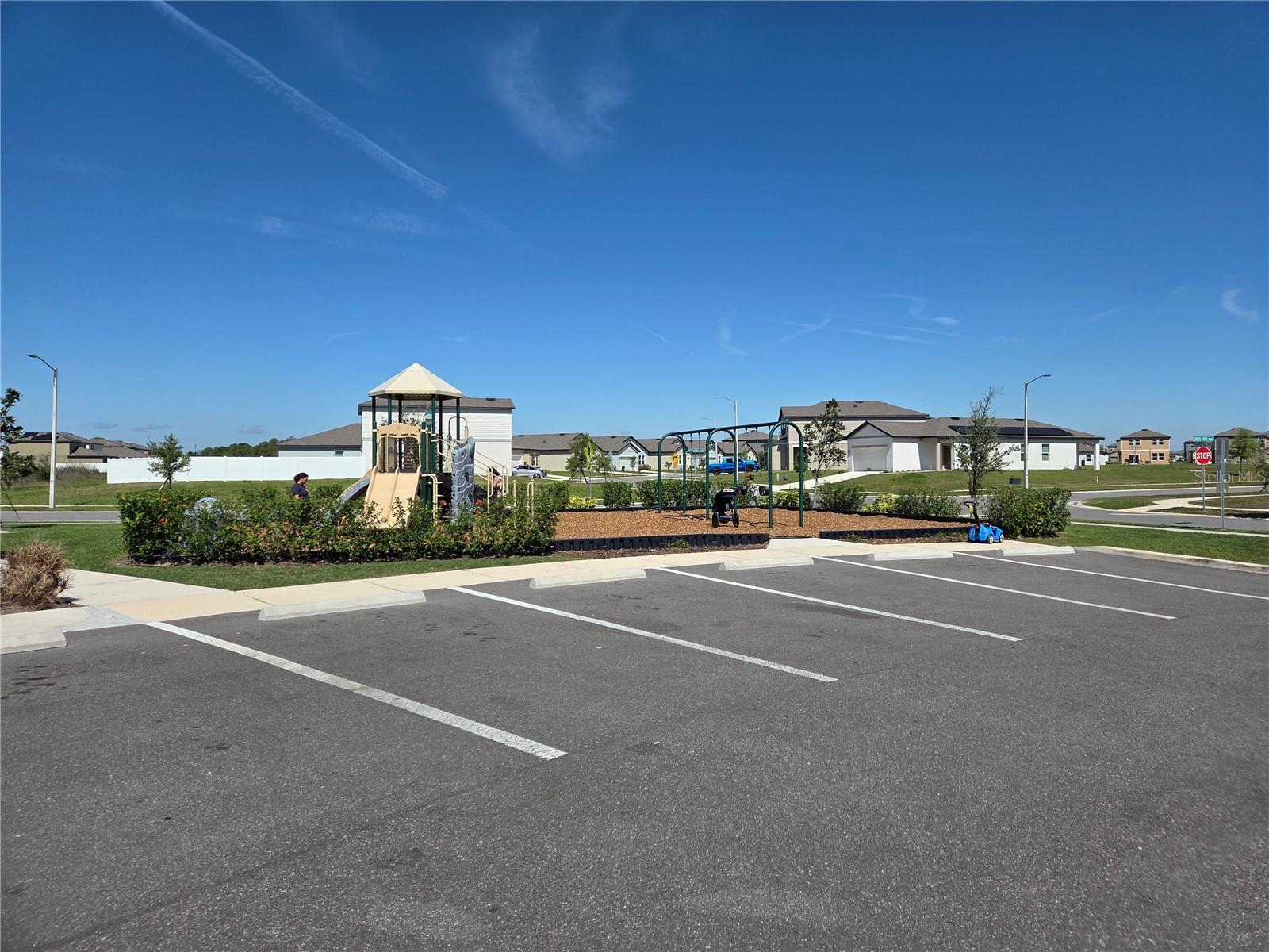 35387 EASTBROOK AVE, ZEPHYRHILLS, FL, 33541