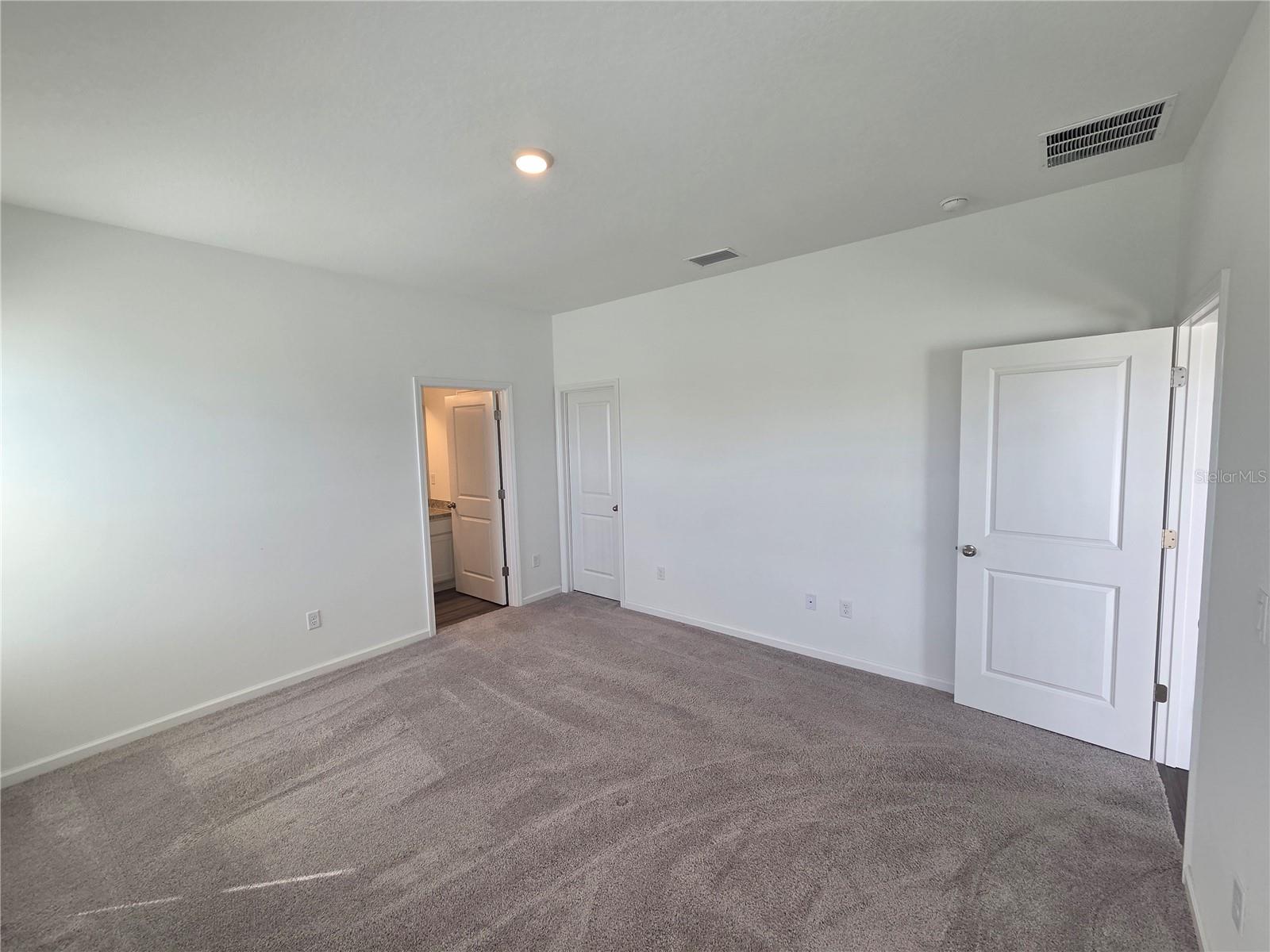 35387 EASTBROOK AVE, ZEPHYRHILLS, FL, 33541