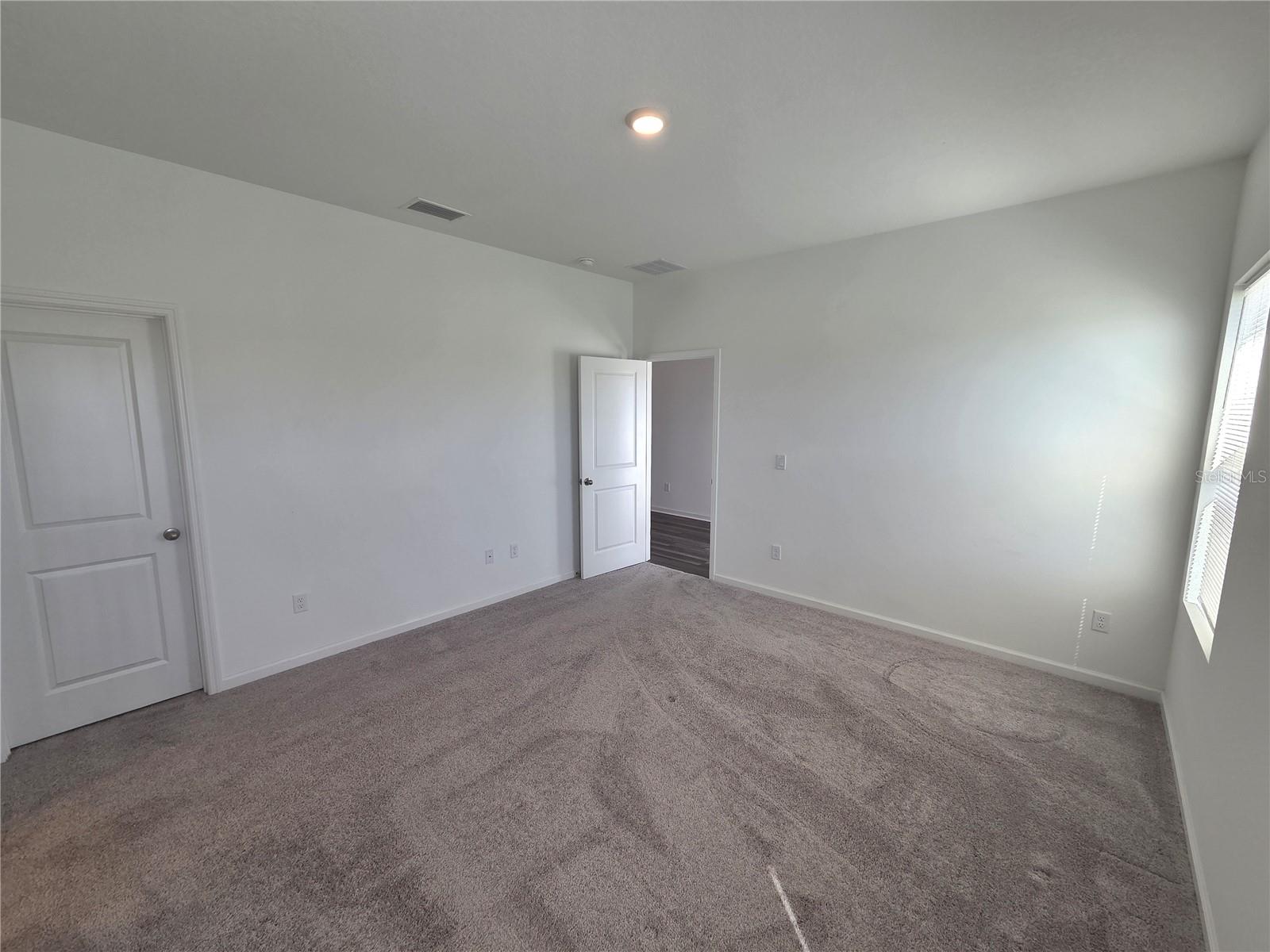 35387 EASTBROOK AVE, ZEPHYRHILLS, FL, 33541