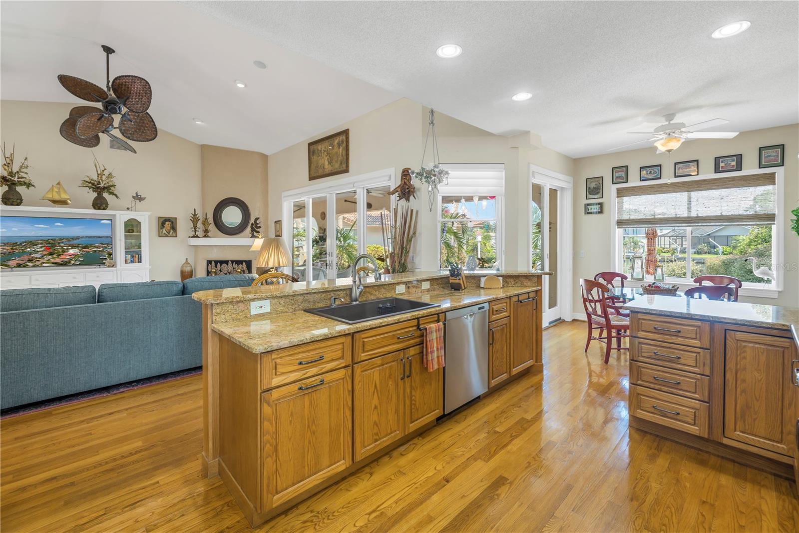 4980 60TH AVE S, ST PETERSBURG, FL, 33715