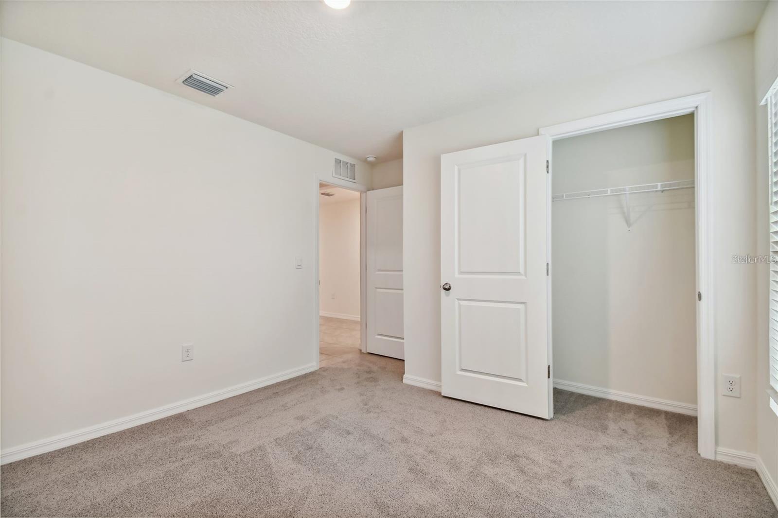 5415 LOGAN CAVE AVE, WIMAUMA, FL, 33598