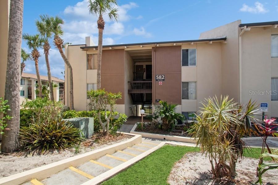 582 ORANGE DR #102, ALTAMONTE SPRINGS, FL, 32701