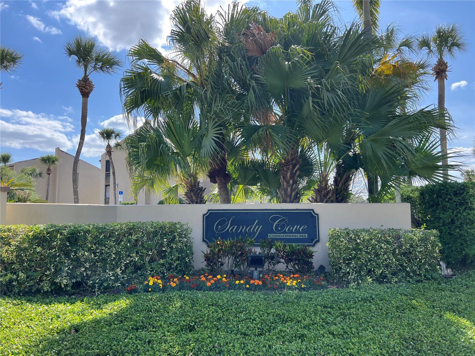 582 ORANGE DR #102, ALTAMONTE SPRINGS, FL, 32701