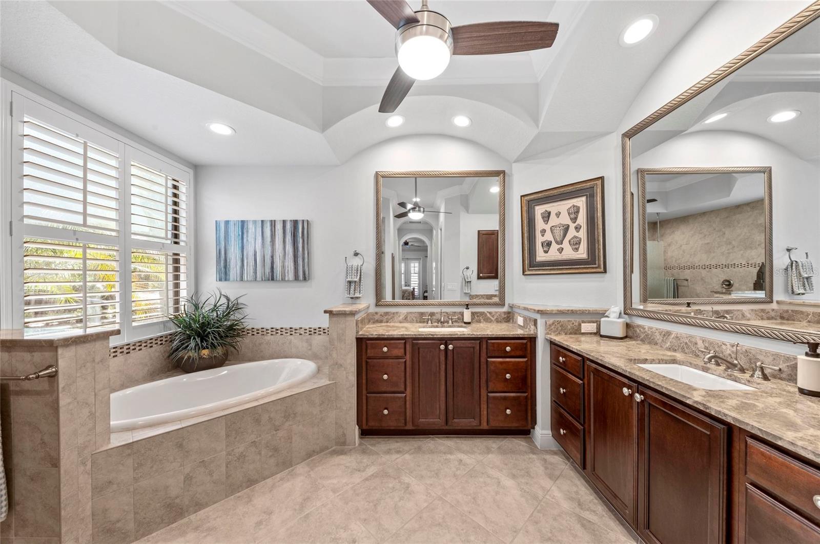 7709 HAZELTINE GLN, LAKEWOOD RANCH, FL, 34202