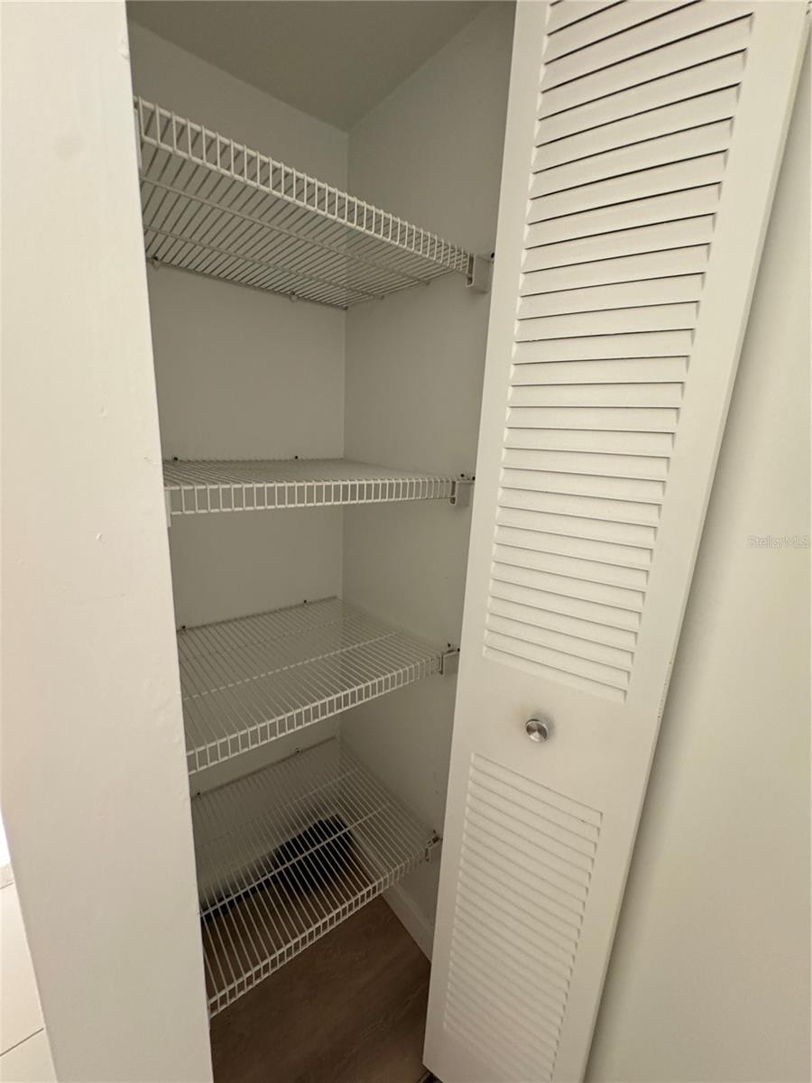 7701 STARKEY RD #233, SEMINOLE, FL, 33777