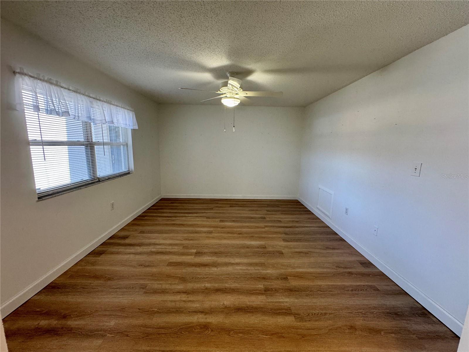 7701 STARKEY RD #233, SEMINOLE, FL, 33777