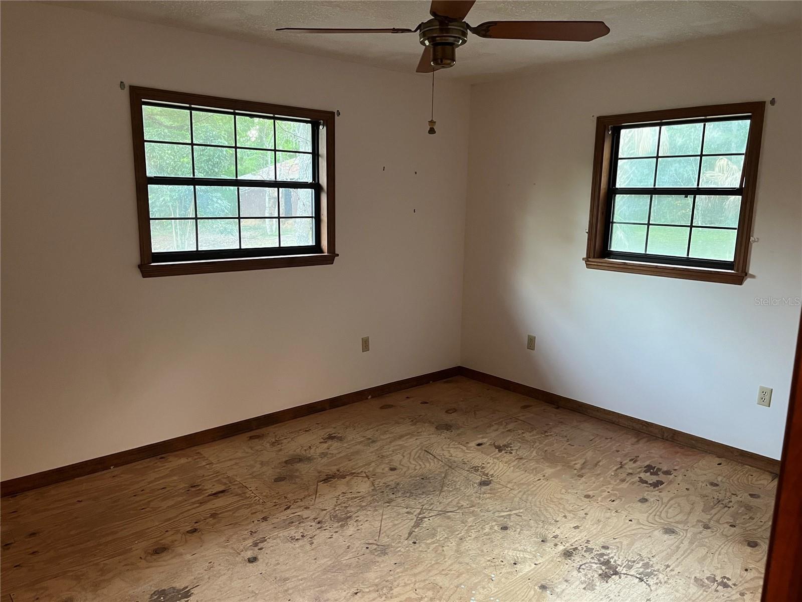 23060 WHITMAN RD, BROOKSVILLE, FL, 34601