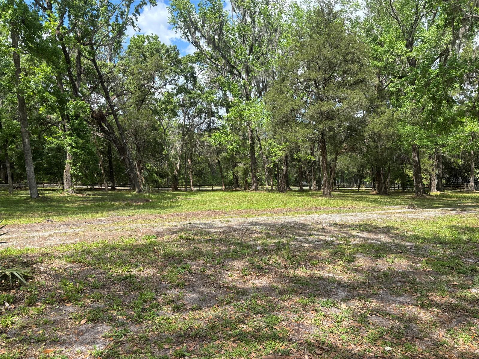 23060 WHITMAN RD, BROOKSVILLE, FL, 34601