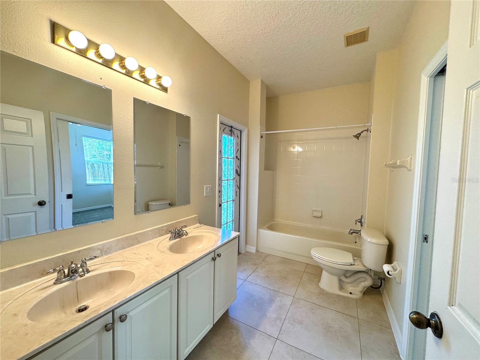 13521 OLD DOCK RD, ORLANDO, FL, 32828