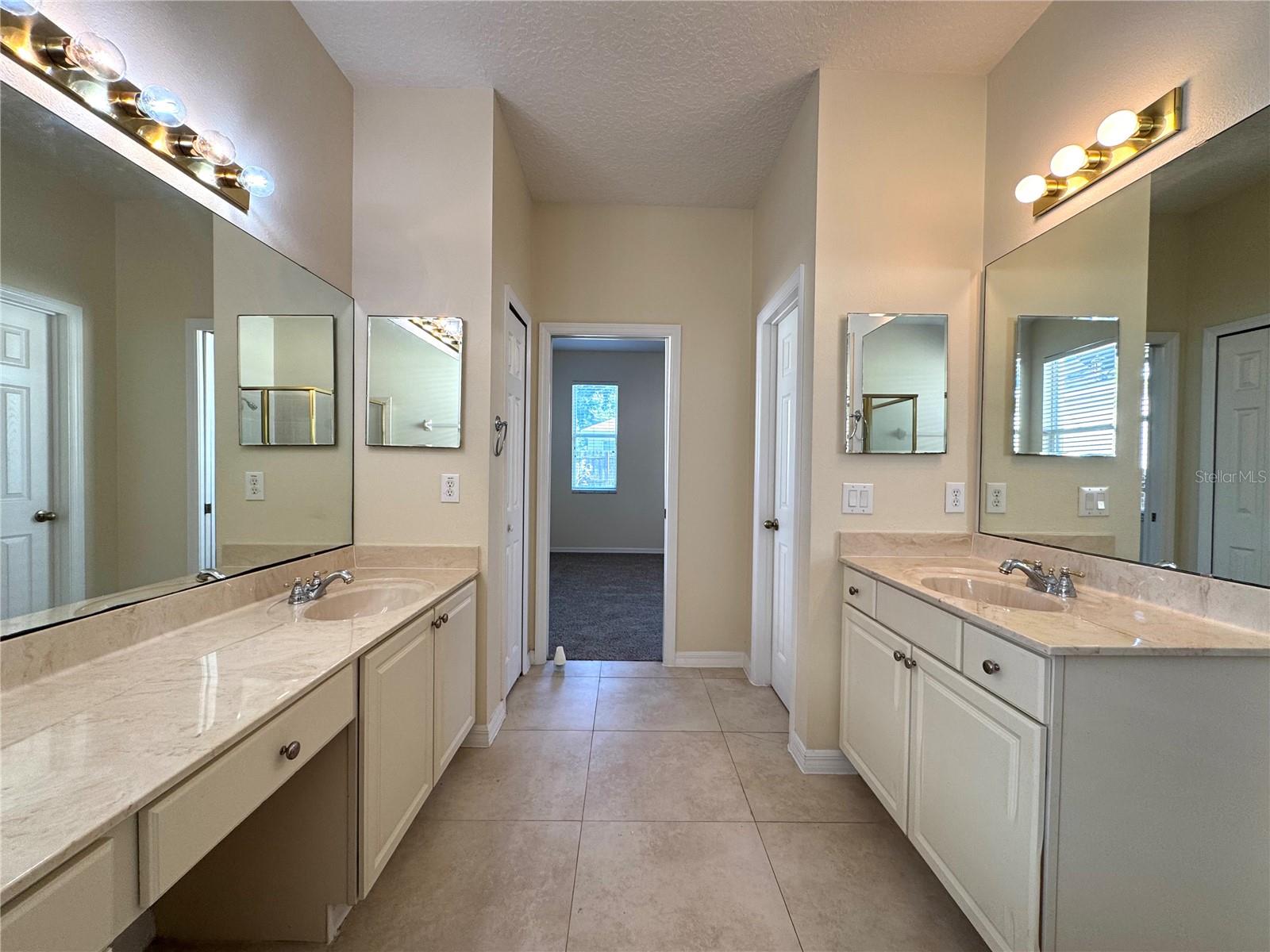 13521 OLD DOCK RD, ORLANDO, FL, 32828