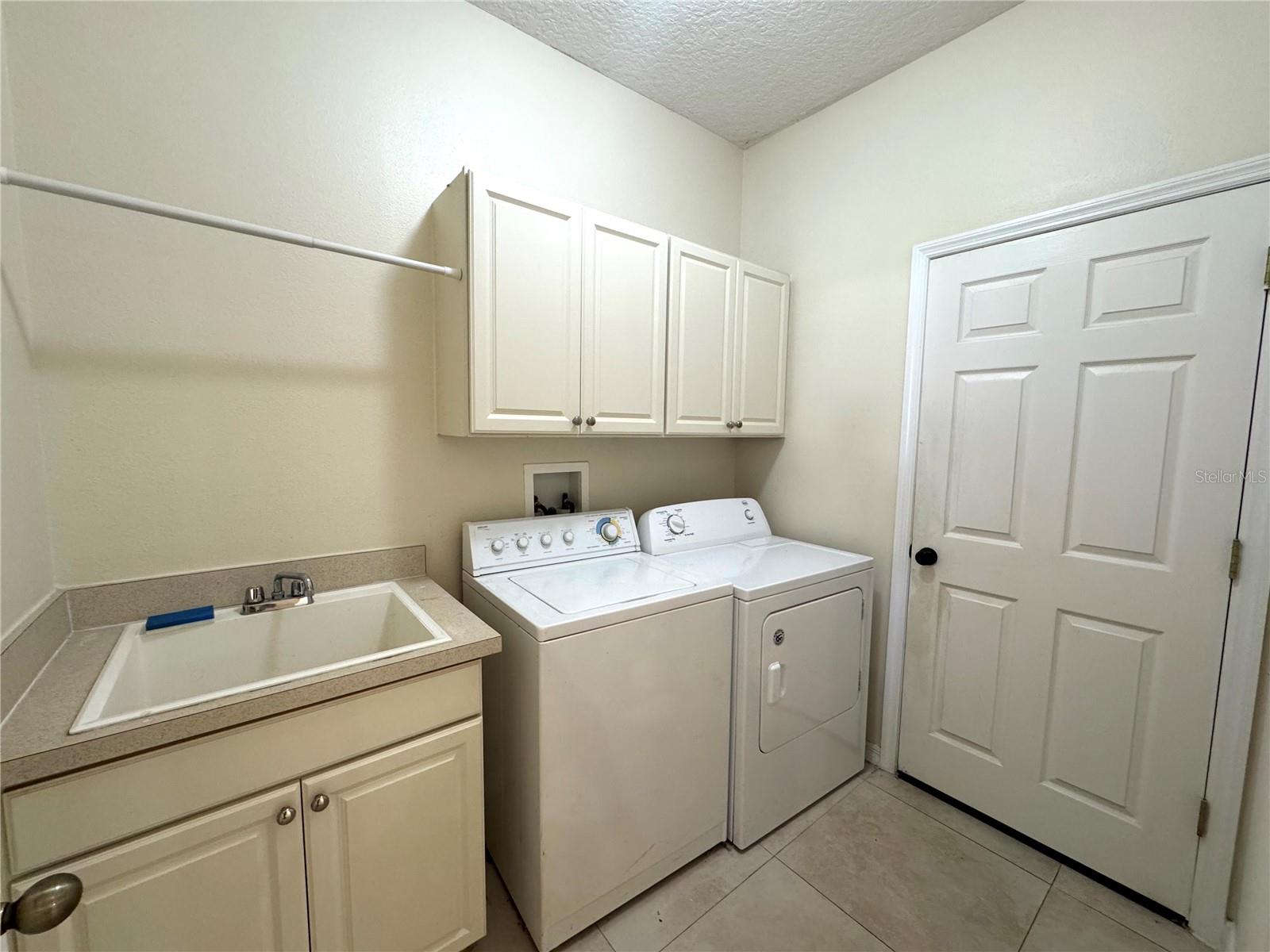 13521 OLD DOCK RD, ORLANDO, FL, 32828