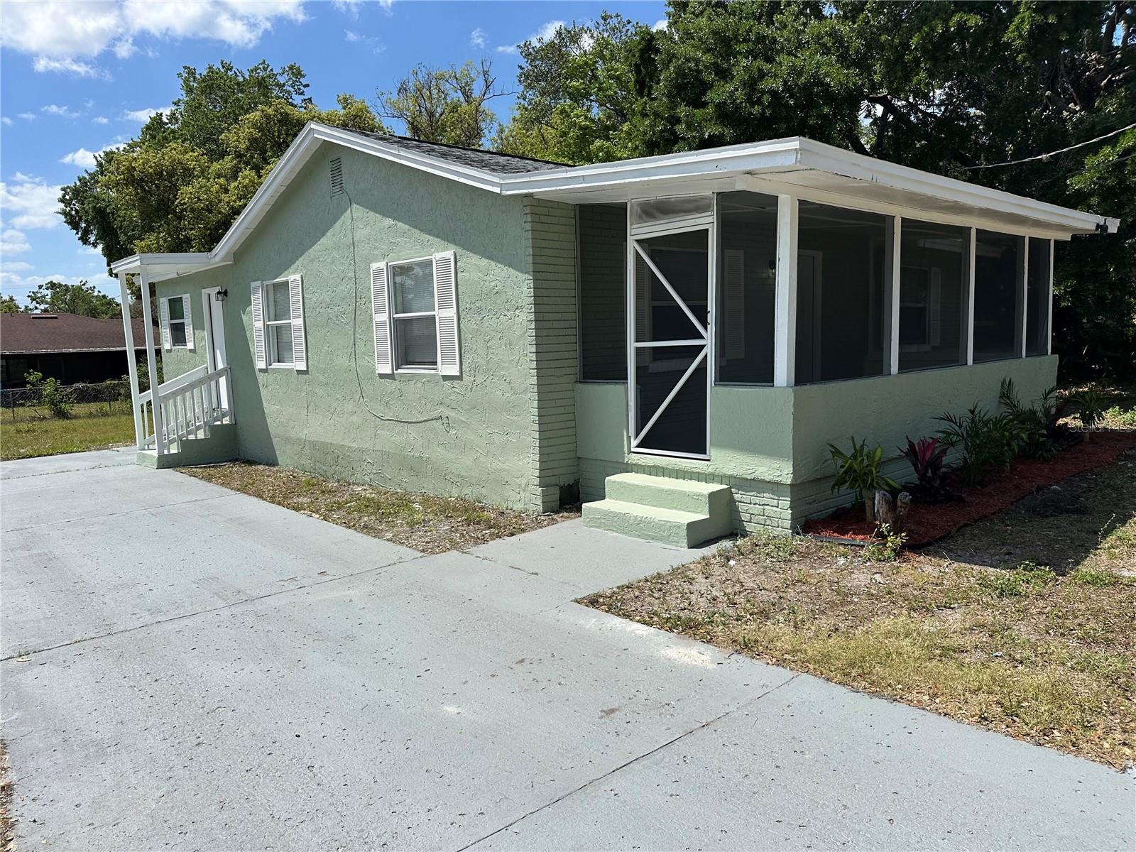 3615 E GROVE ST, TAMPA, FL, 33610