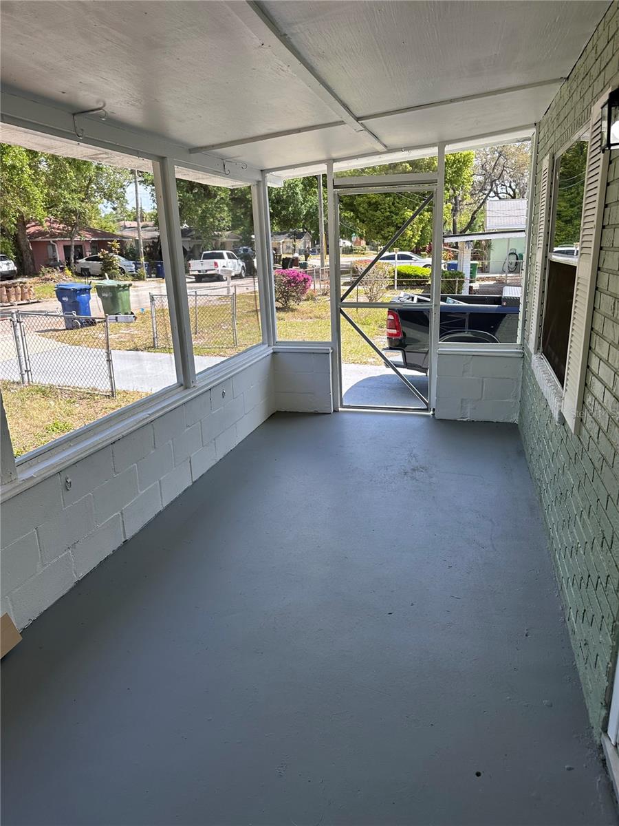 3615 E GROVE ST, TAMPA, FL, 33610