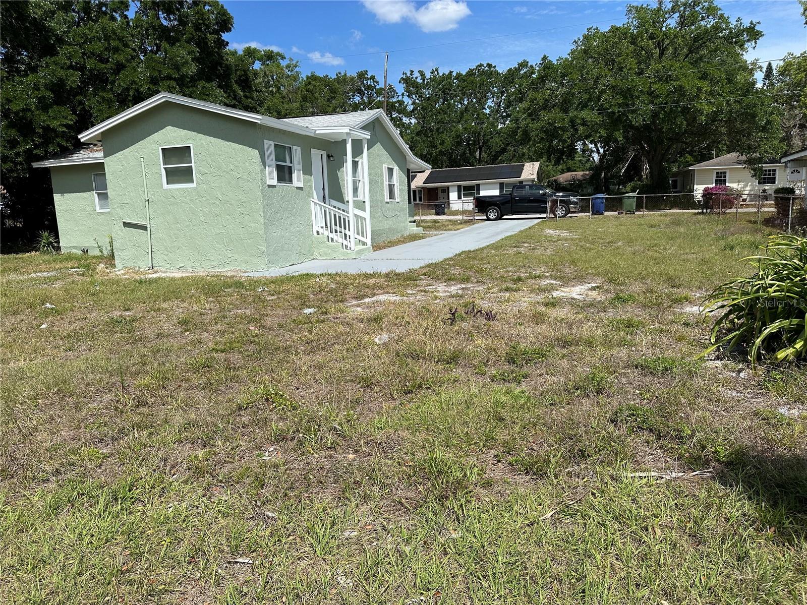 3615 E GROVE ST, TAMPA, FL, 33610