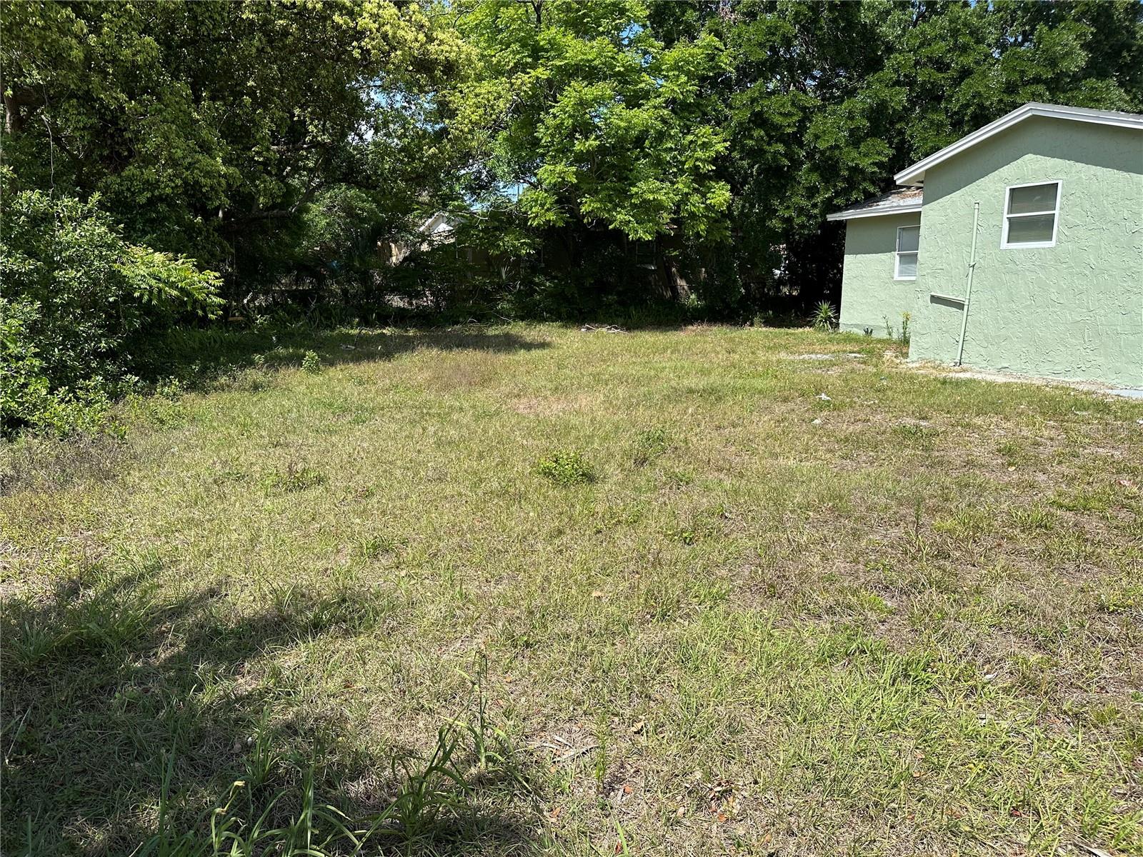 3615 E GROVE ST, TAMPA, FL, 33610