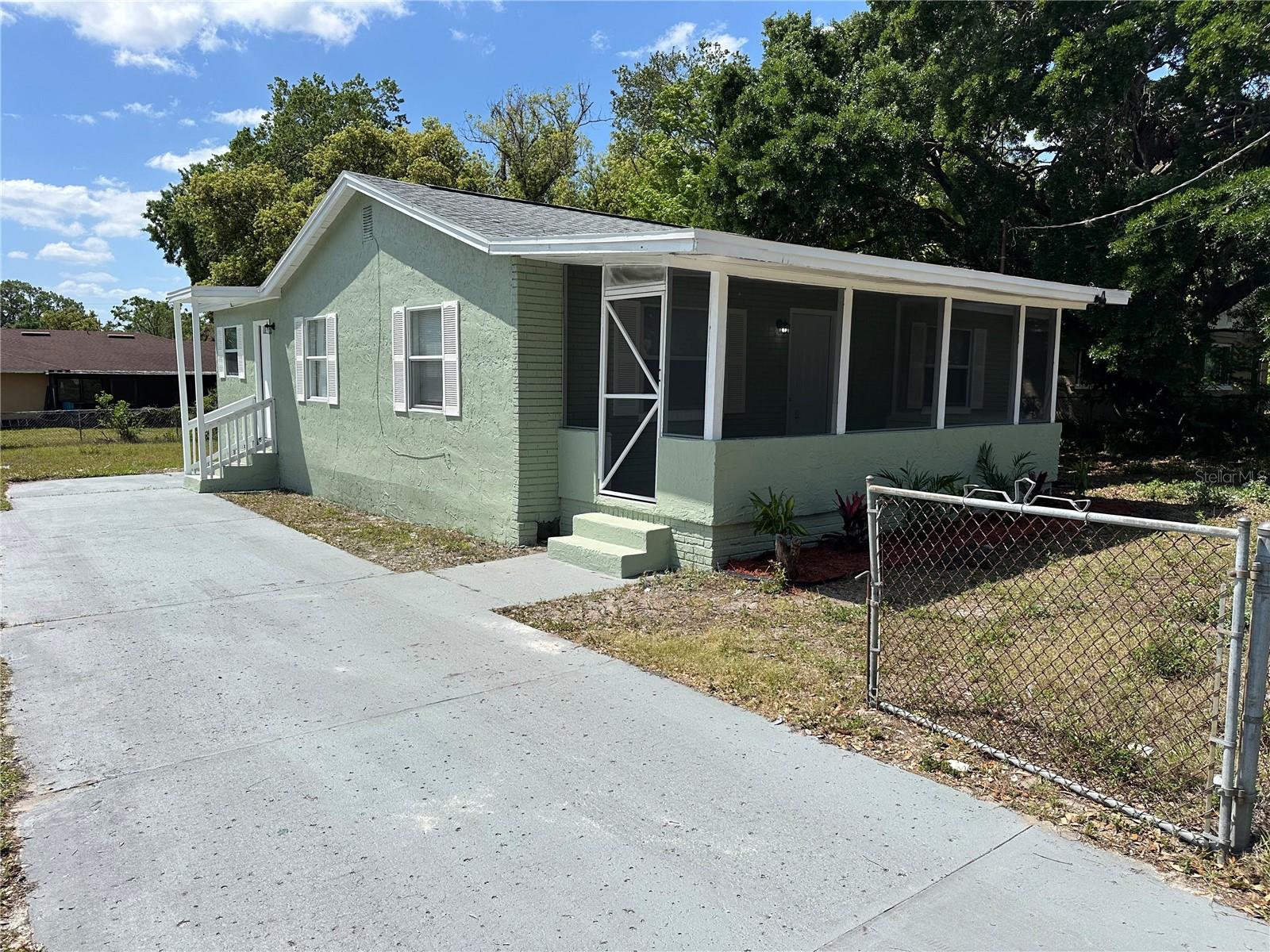 3615 E GROVE ST, TAMPA, FL, 33610