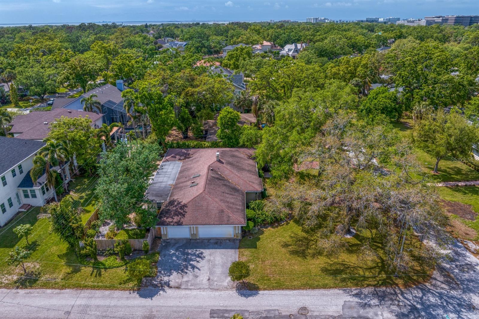 4302 W WOODMERE RD, TAMPA, FL, 33609